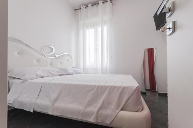 The Breeze Way Apartment Piombino Luaran gambar